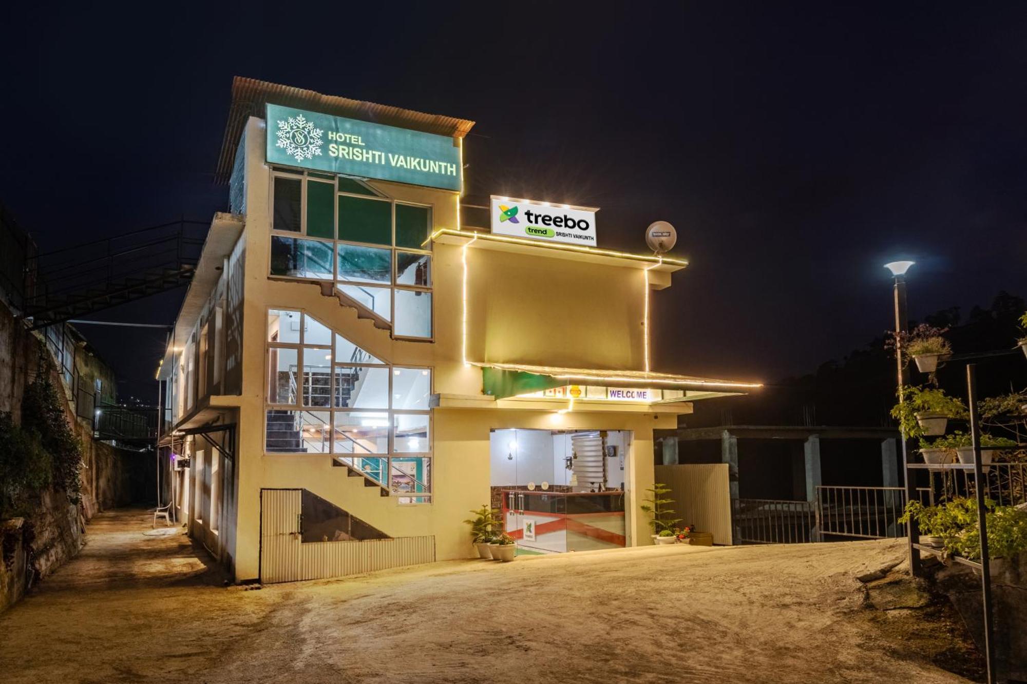 Hotel Treebo Srishti Vaikunth With Mountain View Shimla Esterno foto