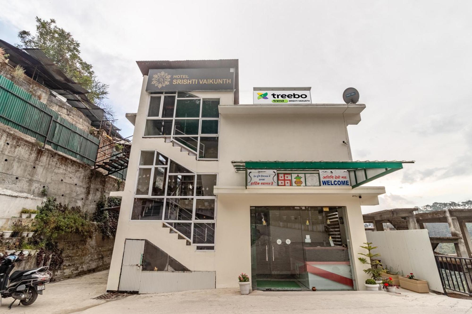 Hotel Treebo Srishti Vaikunth With Mountain View Shimla Esterno foto